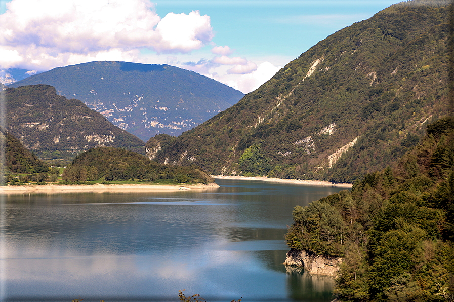 foto Lago del Corlo